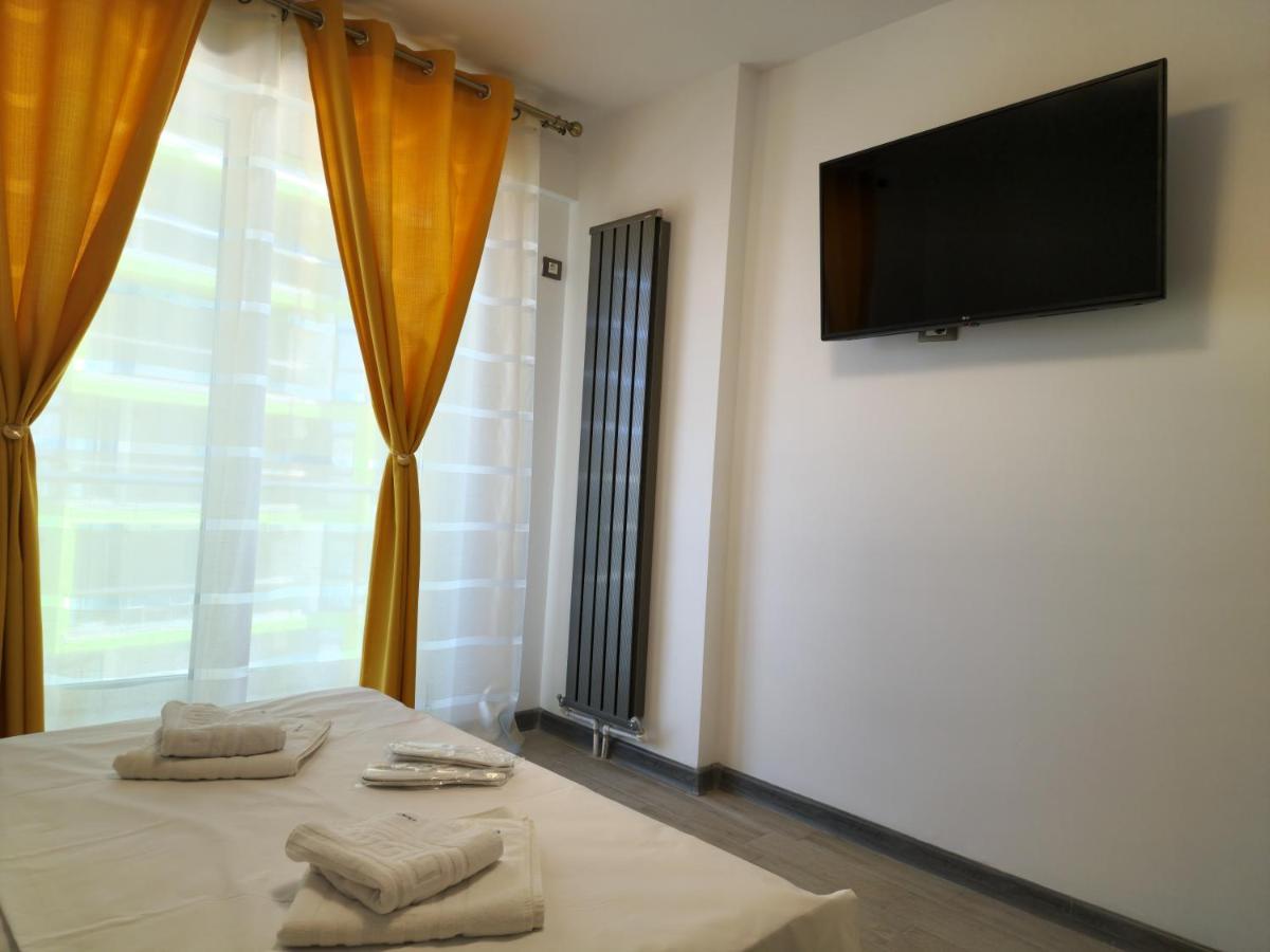 Cristalex Aparthotel & Spa Mamaia Nord Năvodari Exterior foto